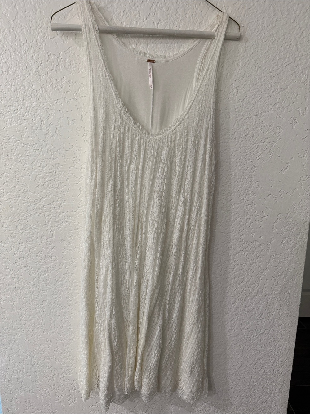 Free People White Lace Scoop Neck Slip swing dress